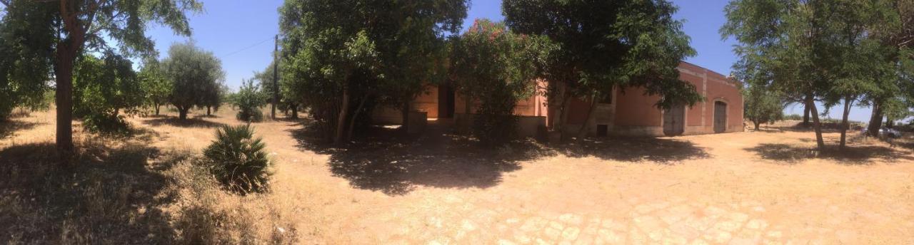 Masseria Elefante Turi Buitenkant foto